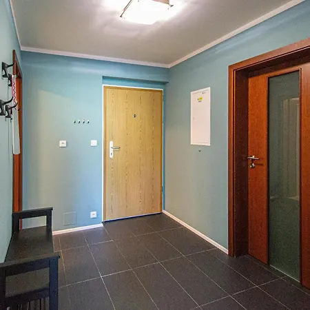 公寓 Park View Apartman With Private Garage And Balcony 布拉格