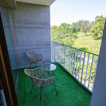Park View Apartman With Private Garage And Balcony *